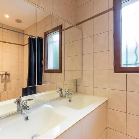 Holiday home Les Sources Les Pechers